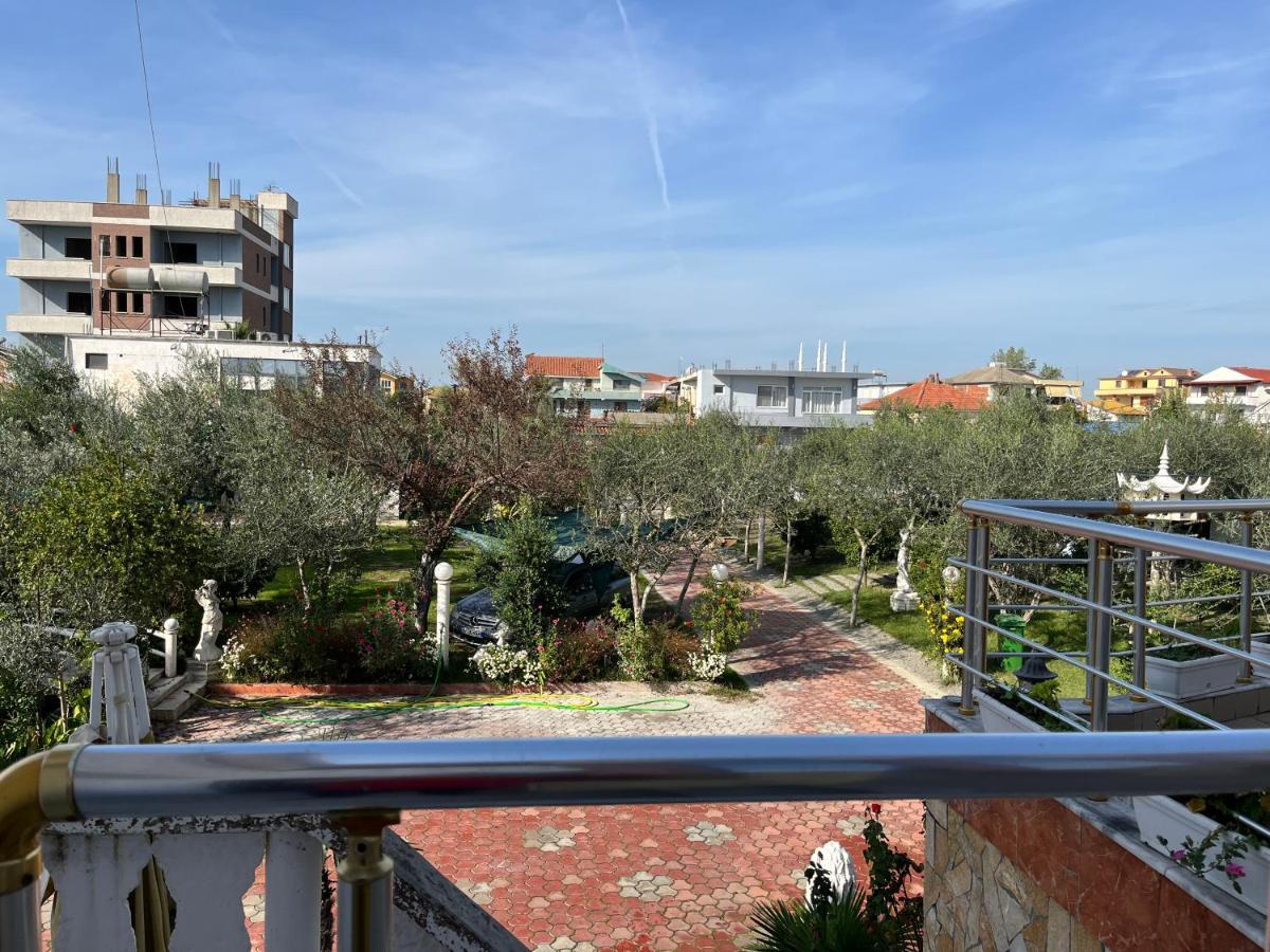 Villa Kasa Durrës Exteriör bild