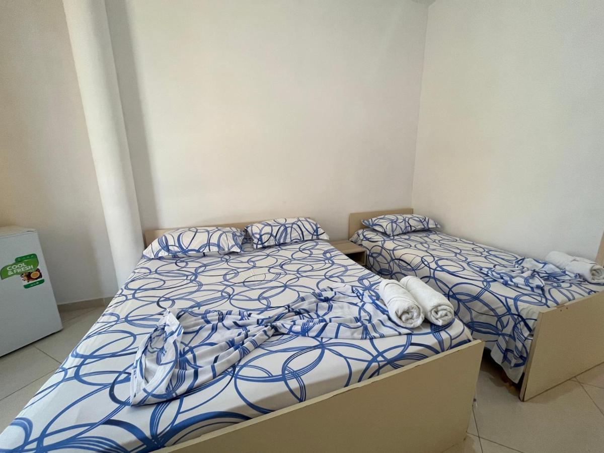 Villa Kasa Durrës Exteriör bild