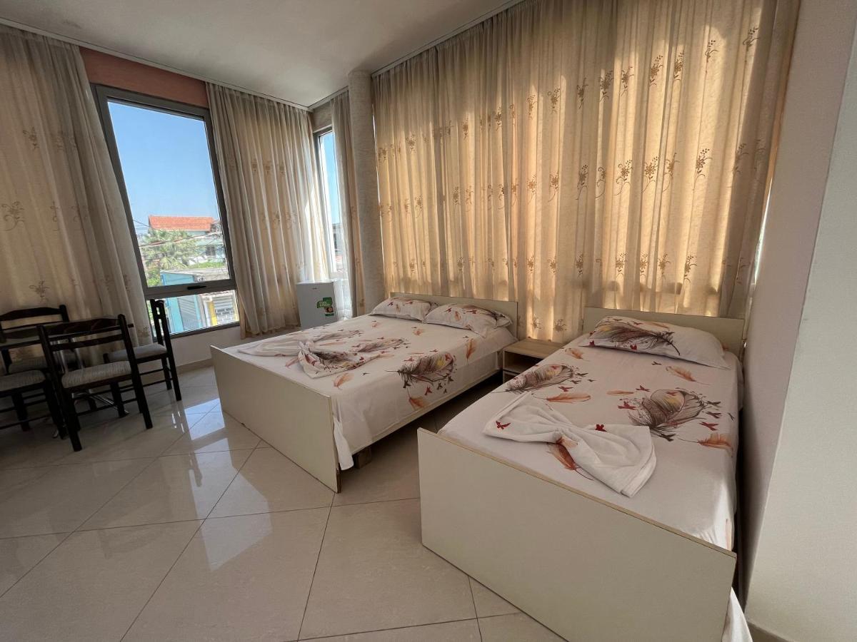 Villa Kasa Durrës Exteriör bild