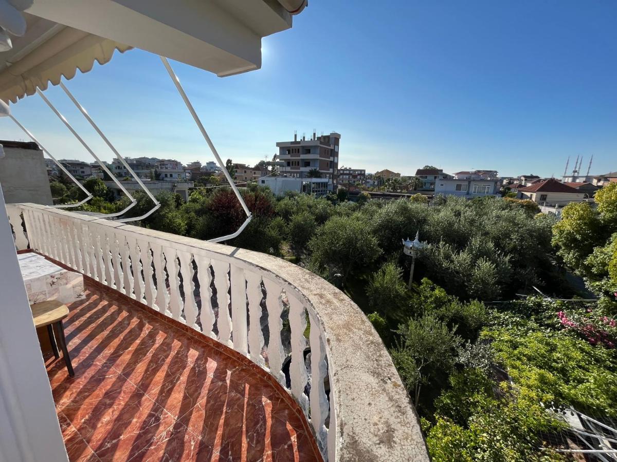 Villa Kasa Durrës Exteriör bild