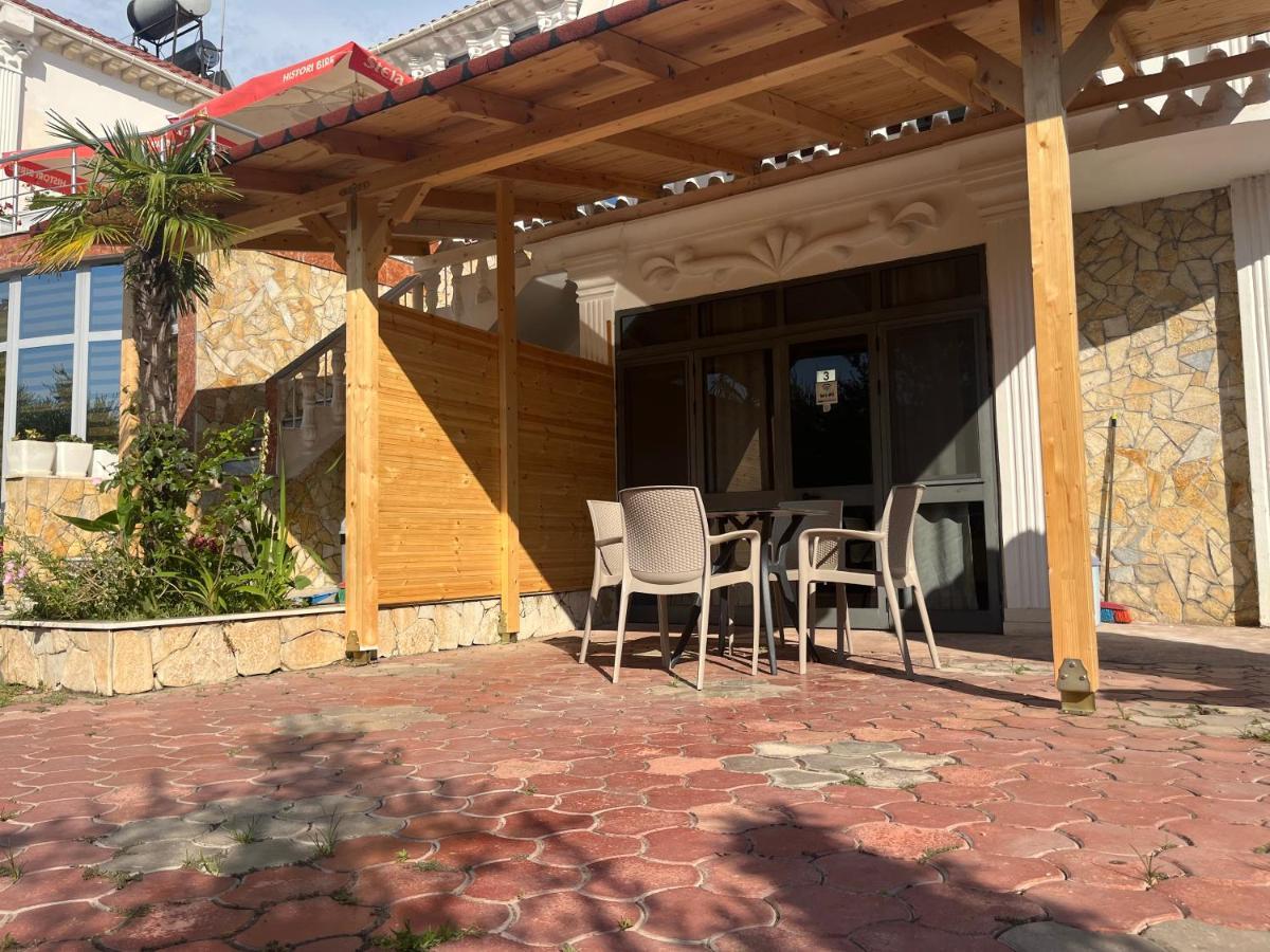 Villa Kasa Durrës Exteriör bild