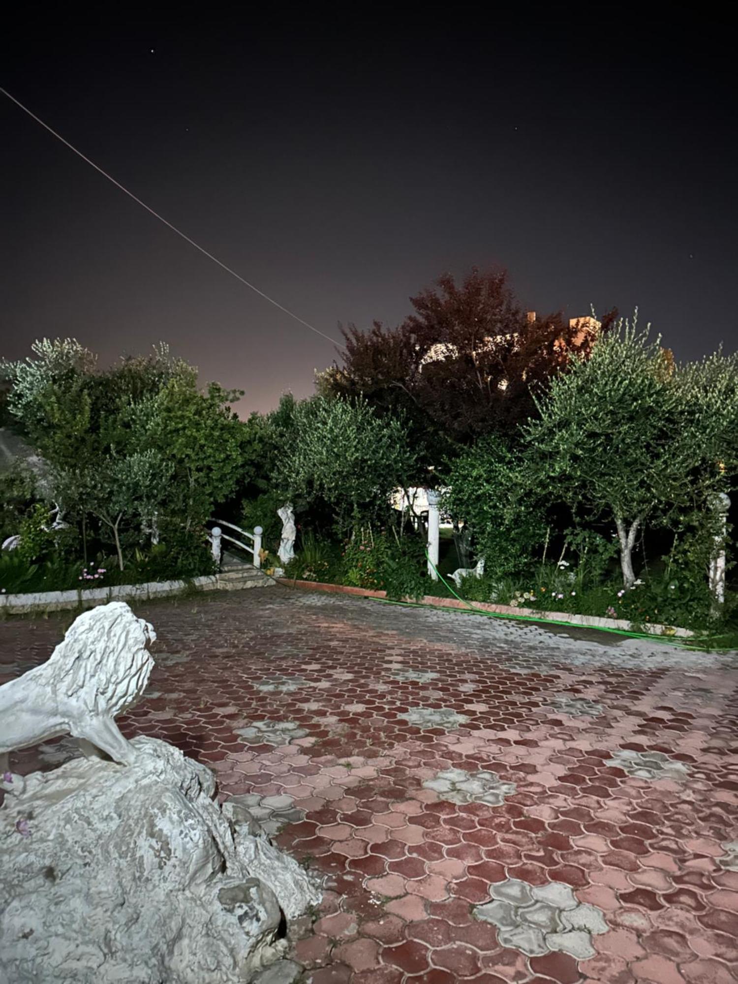 Villa Kasa Durrës Exteriör bild