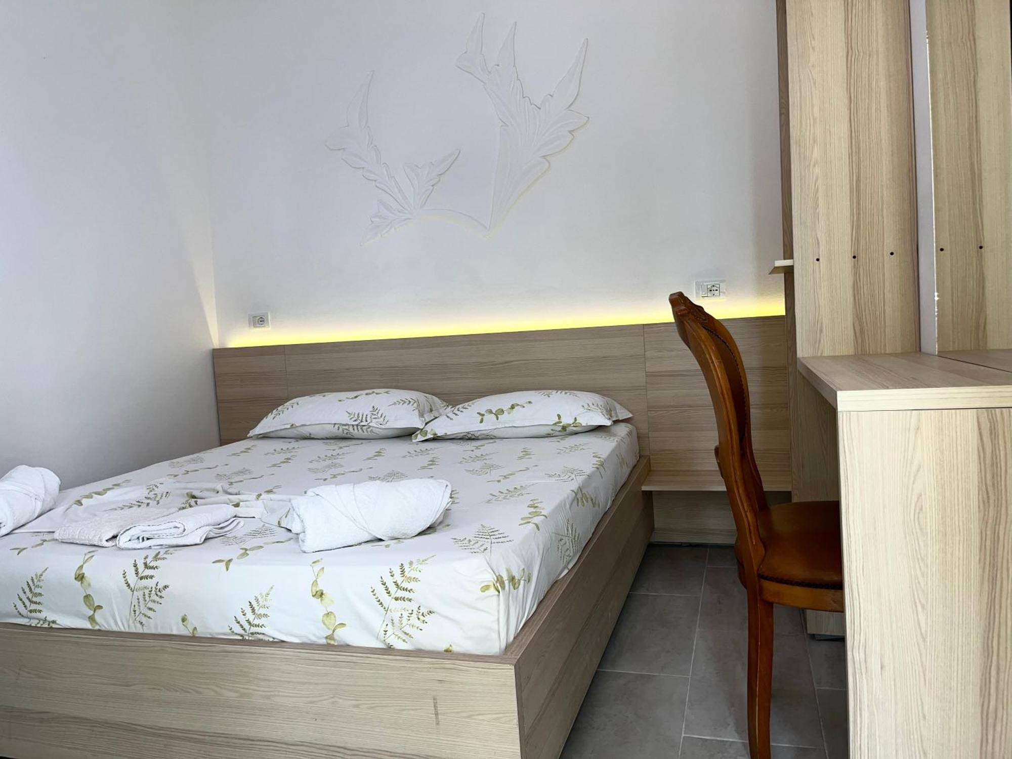 Villa Kasa Durrës Exteriör bild